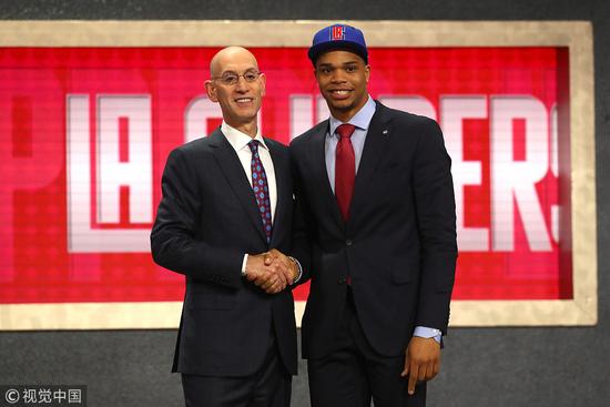 传球技术而 传球技术而