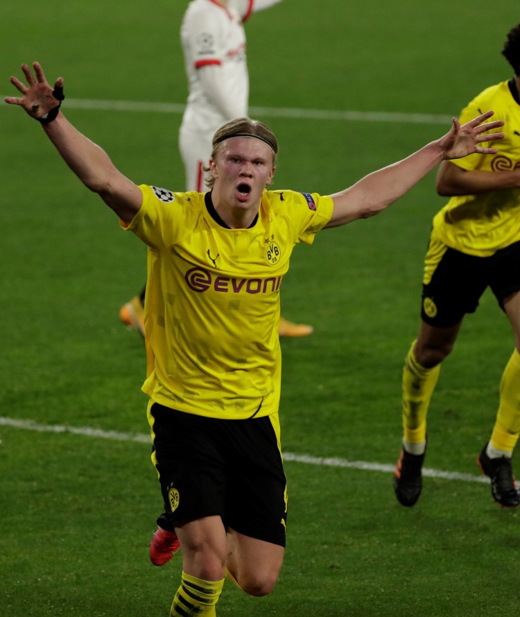 这无疑给球 这无疑给球