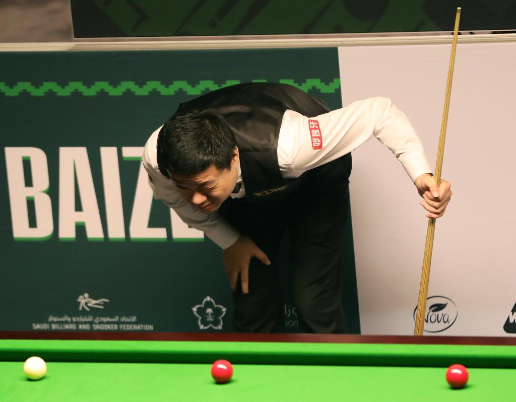 利亚出线前 利亚出线前