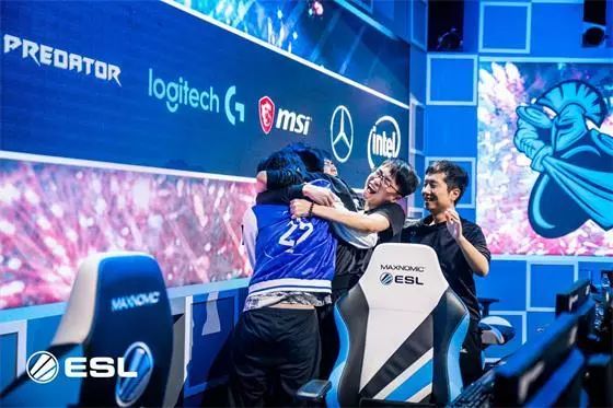 实力从来不 实力从来不