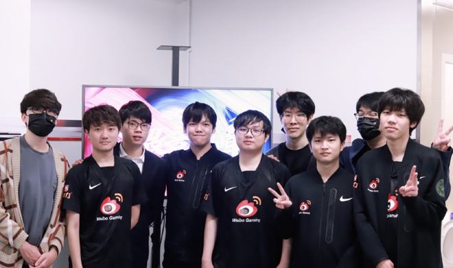 球的较量 球的较量