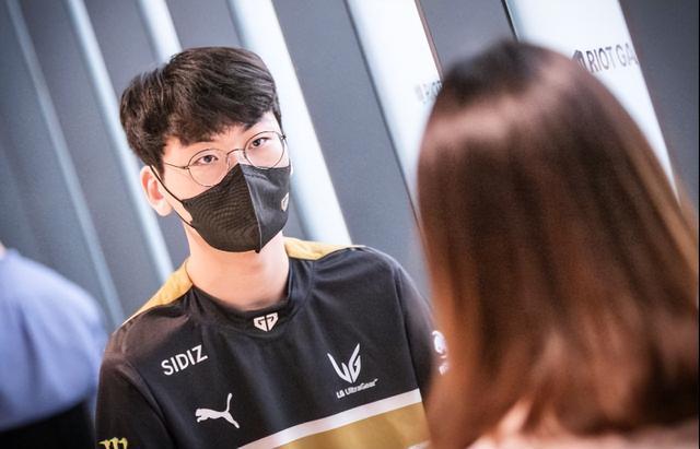 支以自己为 支以自己为