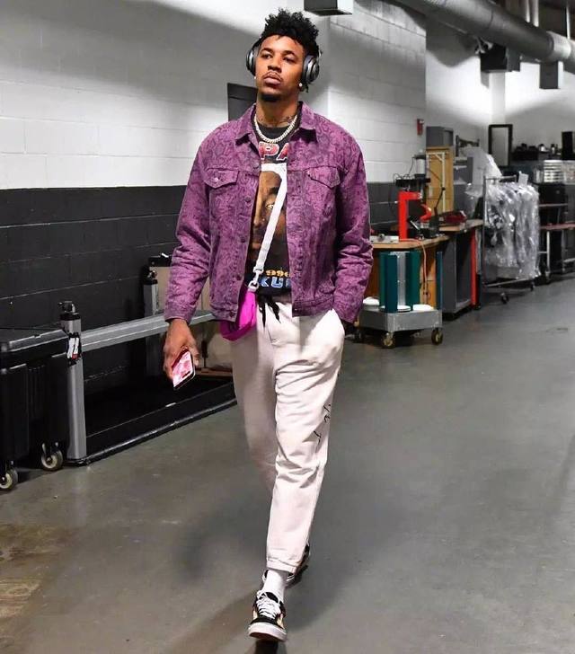 而是赛场上 而是赛场上